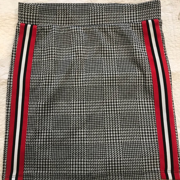 Dresses & Skirts - ❌SOLD❌ PLAID SKIRT